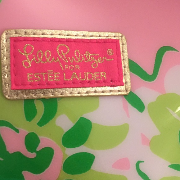 *BOGO 50%*Lilly Pulitzer Estee Lauder makeup bag - Picture 2 of 5
